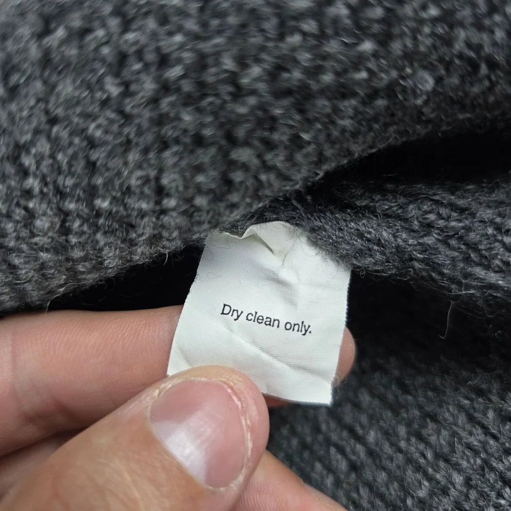 Vintage 90s J.Crew Men's Gray Wool Crewneck Sweater Made in Hong Kong Size L